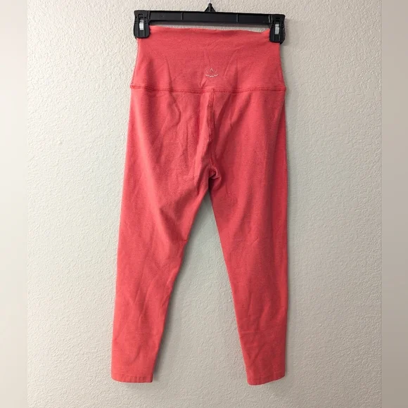 Beyond Yoga Crop Legging - Buttery Soft Space Dye Fabric  - Coral -  Size Small - Picture 7 of 7